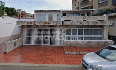 casa en arriendo en barrio blanco. Cod A2733