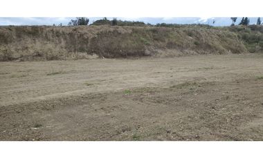 amplio terreno industrial en venta en chaullabamba machangara