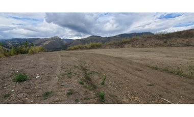 amplio terreno industrial en venta en chaullabamba machangara