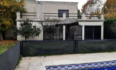 Casa en venta en Francisco Alvarez