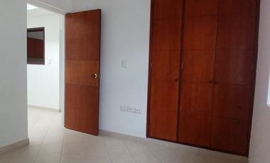 casa en arriendo en bretaña. Cod A123337