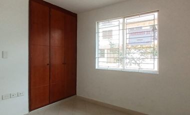 casa en arriendo en bretaña. Cod A123337
