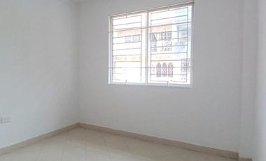 casa en arriendo en bretaña. Cod A123337
