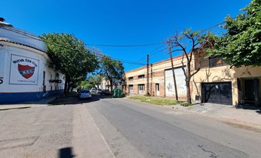(PROVINCIAS UNIDAS / MENDOZA) - PERÚ 1031 - TERRENO 935 M2 - US$ 294.000