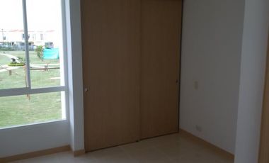 casa condominio en arriendo en el castillo. Cod A2002