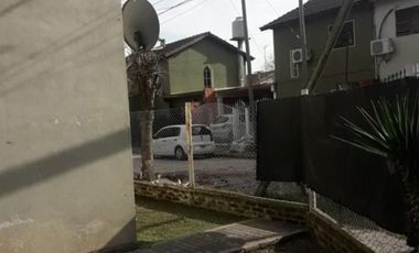 Casa en Venta en Lonchamps  A 10 cuadras de la Serenisima