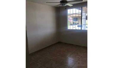 VENDO CASA EN ARRAIJAN JUAN DEMOTENES BRISAS DEL GOLF 3R