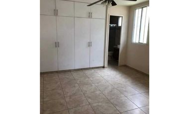 VENDO CASA EN ARRAIJAN JUAN DEMOTENES BRISAS DEL GOLF 3R