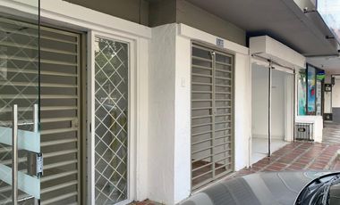 oficina en arriendo en versalles. Cod A108157