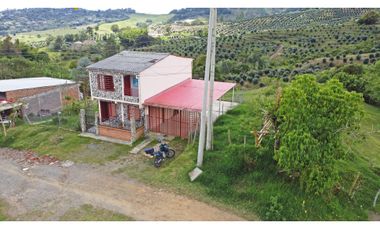 CASA EN VENTA, LA NEBLINA, VERSALLES, VALLE DEL CAUCA