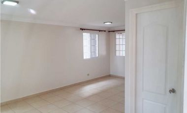VENDO CASA QUINTAS REALES VILLA ZAITA 3 RECAMARAS 300MT²