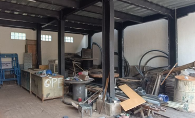 GEDUNG RUKAN COK AGUNG TRESNA DAN DEWI MADRI RENON DENPASAR, BALI