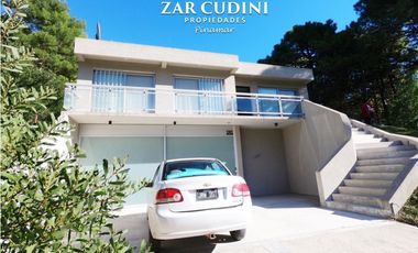 VENTA CASA 4 AMBIENTES PINAMAR