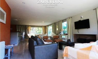 VENTA CASA 4 AMBIENTES PINAMAR