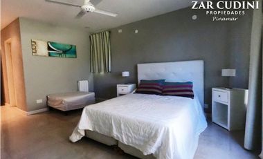 VENTA CASA 4 AMBIENTES PINAMAR