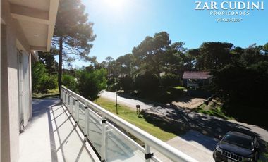 VENTA CASA 4 AMBIENTES PINAMAR