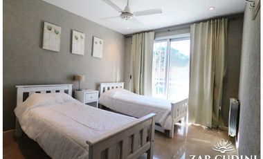 VENTA CASA 4 AMBIENTES PINAMAR