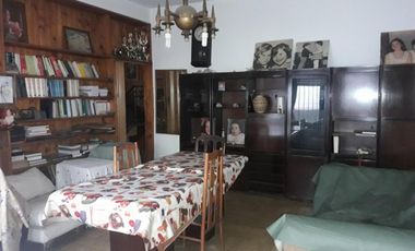 VENTA DE CASA 6 AMBIENTES MÁS LOCAL COMERCIAL - TODOS LOS DESTINOS - 320 M2 - MONTE GRANDE APTO A CREDITO