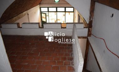 Local con Vivienda Sobre Avenida 3