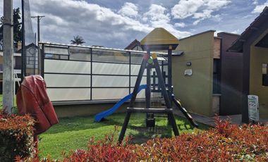 casa en venta en chalets de cajicá. Cod V10