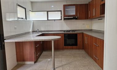 casa en venta en chalets de cajicá. Cod V10