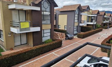 casa en venta en chalets de cajicá. Cod V10