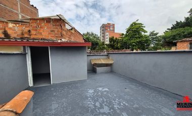 casa-local en arriendo en florida nueva. Cod A6212