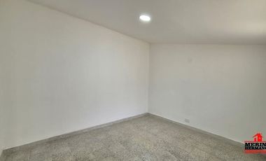 casa-local en arriendo en florida nueva. Cod A6212