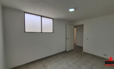 casa-local en arriendo en florida nueva. Cod A6212