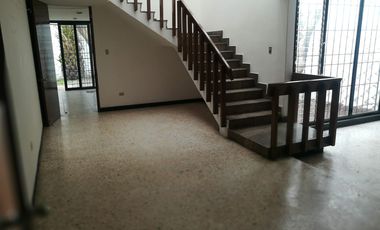 Rento para Oficinas casa grande en  Col. Huexotitla, Puebla