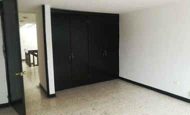 Rento para Oficinas casa grande en  Col. Huexotitla, Puebla