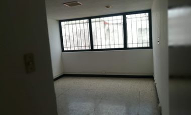 Rento para Oficinas casa grande en  Col. Huexotitla, Puebla
