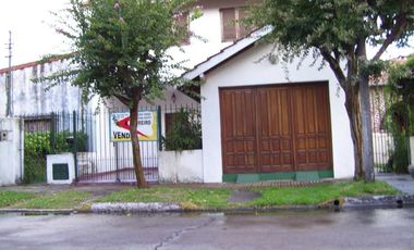 Chalet PH en venta en Burzaco Este