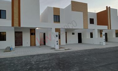Casa en venta en Torreón Coahuila. Excelente ubicación cercana al Aeropuerto, Bosque Urbano,  Juan Pablo II y Periférico.