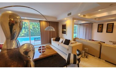 VENDO CHALET DE CATEGORIA PREMIUM EN BARRIO DALVIAN MENDOZA