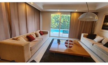 VENDO CHALET DE CATEGORIA PREMIUM EN BARRIO DALVIAN MENDOZA