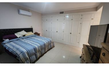 VENDO CHALET DE CATEGORIA PREMIUM EN BARRIO DALVIAN MENDOZA