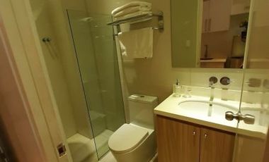 Victoria de Valenzuela condo FATIMA university / hospital