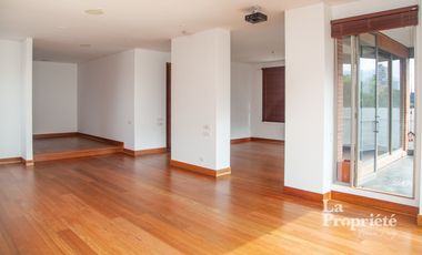 apartamento en arriendo en la cabrera. Cod A174