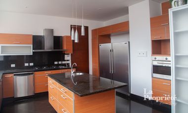 apartamento en arriendo en la cabrera. Cod A174