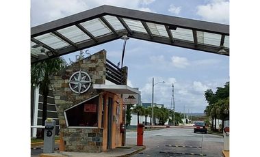 SE VENDE CASA EN PASEO DEL NORTE PH ALPES $225,000 AM