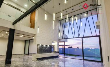 Mansión de Súper Lujo en Venta en Ayamonte Zapopan Zona Bajío Guadalajara