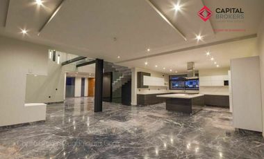 Mansión de Súper Lujo en Venta en Ayamonte Zapopan Zona Bajío Guadalajara