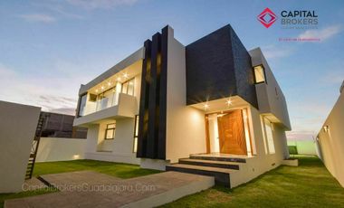 Mansión de Súper Lujo en Venta en Ayamonte Zapopan Zona Bajío Guadalajara