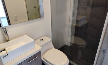 apartamento en arriendo en loma del esmeraldal. Cod A9155533