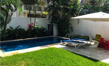 Sea Confiable Vende Casa en Obarrio de 4 recamaras - Piscina