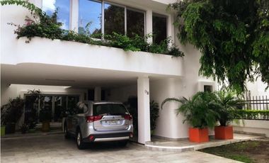 Sea Confiable Vende Casa en Obarrio de 4 recamaras - Piscina