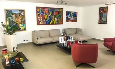 Sea Confiable Vende Casa en Obarrio de 4 recamaras - Piscina