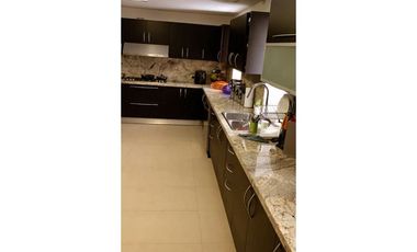 Sea Confiable Vende Casa en Obarrio de 4 recamaras - Piscina