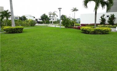 CASA SEMI AMOBLADA 200m2 TERRENO VILLASUR RESIDENCES, COSTA SUR